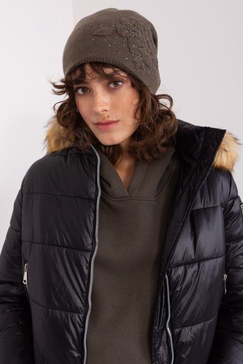 Czapka Model AT-CZ-23250.36P Dark Khaki - AT AT Czapka Model AT-CZ-23250.36P Dark Khaki - AT AT
