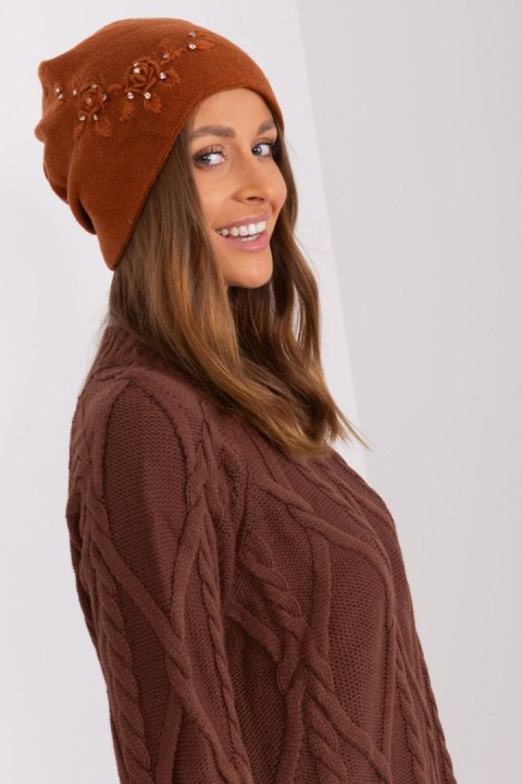 Czapka Model AT-CZ-2329.76 Light Brown - AT AT Czapka Model AT-CZ-2329.76 Light Brown - AT AT