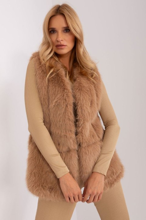 Kamizelka Model AT-KZ-2368.00P Camel - AT AT Kamizelka Model AT-KZ-2368.00P Camel - AT AT