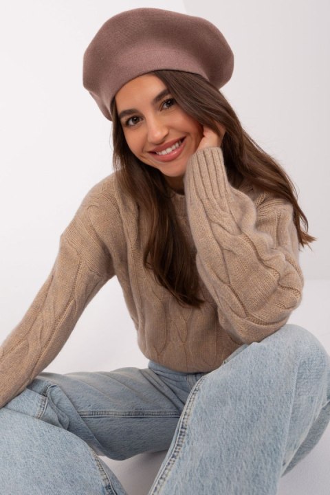Beret Model AT-CZ-231305.82P Dark Beige - AT AT Beret Model AT-CZ-231305.82P Dark Beige - AT AT