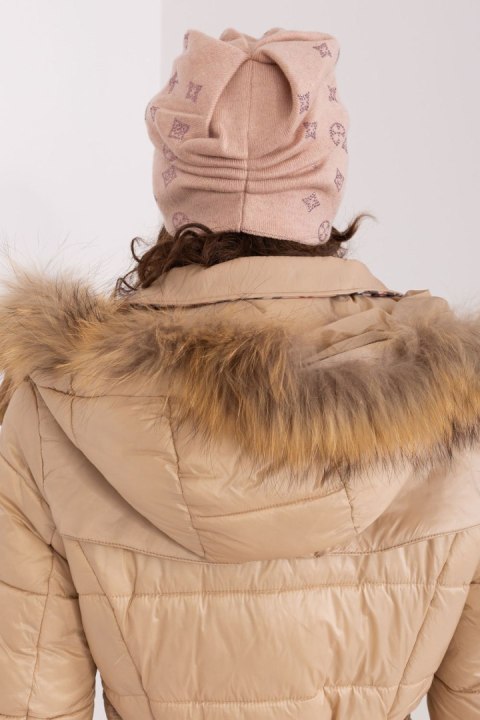 Czapka Model AT-CZ-2325.96 Light Pink - AT AT Czapka Model AT-CZ-2325.96 Light Pink - AT AT