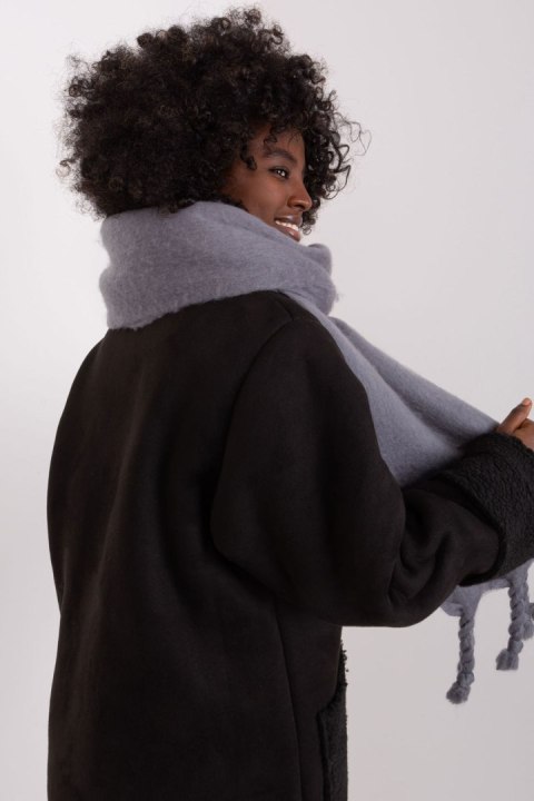 Szalik Model AT-SZ-2313502.20P Dark Grey - AT AT Szalik Model AT-SZ-2313502.20P Dark Grey - AT AT