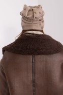 Czapka Model AT-CZ-2325.85 Dark Beige - AT AT Czapka Model AT-CZ-2325.85 Dark Beige - AT AT