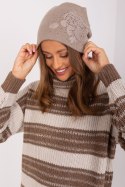 Czapka Model AT-CZ-23250.01P Dark Beige - AT AT Czapka Model AT-CZ-23250.01P Dark Beige - AT AT