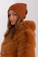 Czapka Model AT-CZ-23250.61P Light Brown - AT AT Czapka Model AT-CZ-23250.61P Light Brown - AT AT