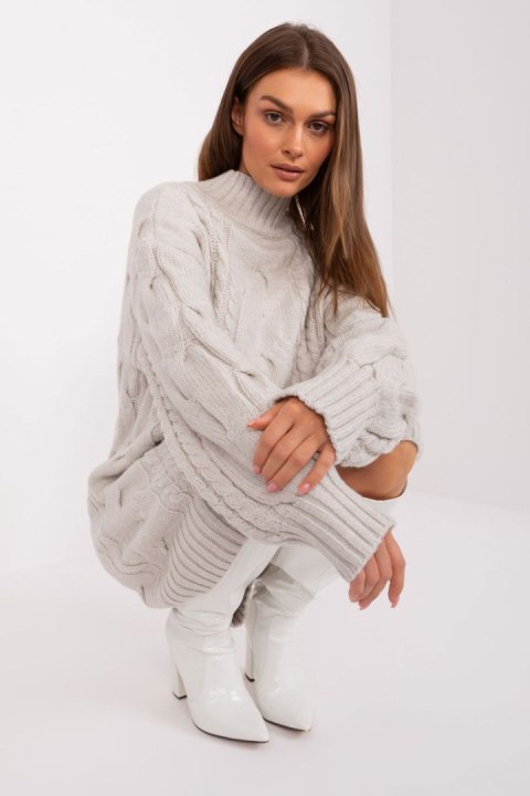 Sweter Damski Model AT-SW-2367-1.35P Light Beige - AT AT Sweter Damski Model AT-SW-2367-1.35P Light Beige - AT AT