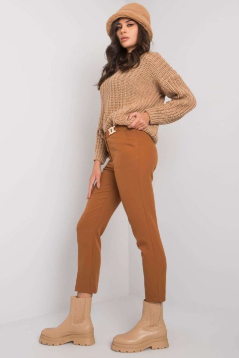 Spodnie Damskie Model LC-SP-22K-5001.81P light Brown - Pole&Pole Pole&Pole Spodnie Damskie Model LC-SP-22K-5001.81P light Brown - Pole&Pole Pole&Pole