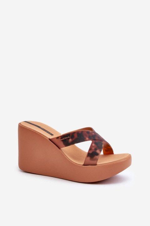 Sandał Klapki Model 83520 Ipanema High Fashion Slide Fem Brown - Step in style Step in style Sandał Klapki Model 83520 Ipanema High Fashion Slide Fem Brown - Step in style Step in style