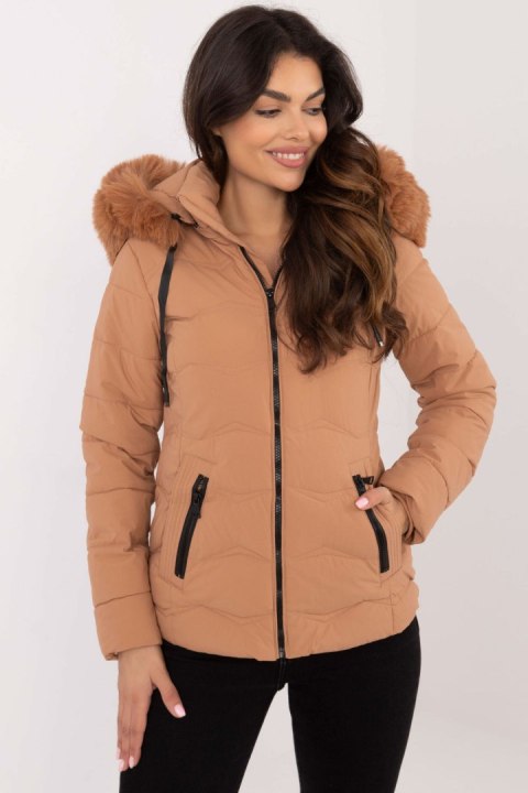Kurtka Damska Model SK-KR-HH-2404.95 Camel - Factory Price Factory Price Kurtka Damska Model SK-KR-HH-2404.95 Camel - Factory Price Factory Price