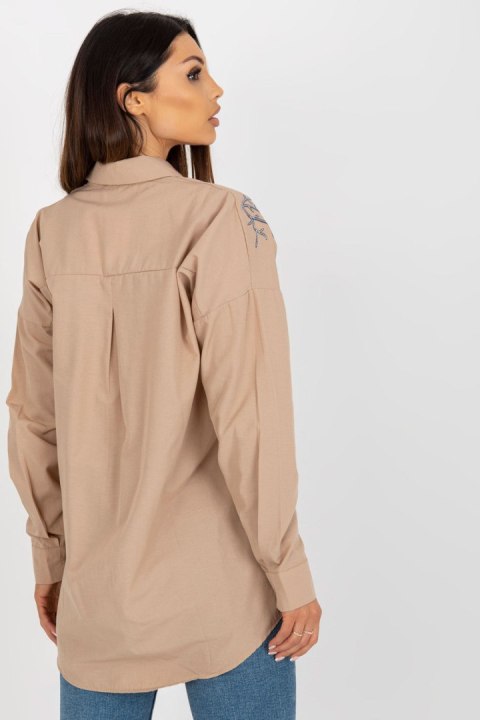 Koszula Damska Model TO-KS-7005.34P Beige - Factory Price Factory Price Koszula Damska Model TO-KS-7005.34P Beige - Factory Price Factory Price