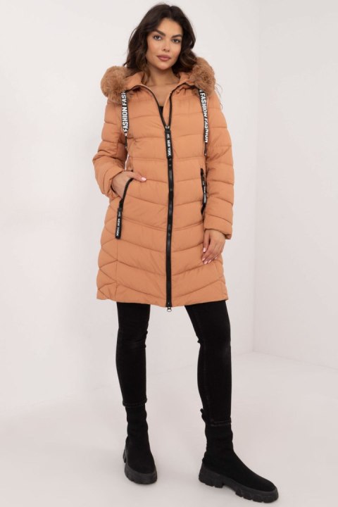 Kurtka Damska Model SK-KR-HH-2403.20 Camel - Factory Price Factory Price Kurtka Damska Model SK-KR-HH-2403.20 Camel - Factory Price Factory Price