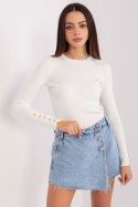 Sweter Damski Model PM-SW-PM685.39P Ecru - Factory Price Factory Price Sweter Damski Model PM-SW-PM685.39P Ecru - Factory Price Factory Price