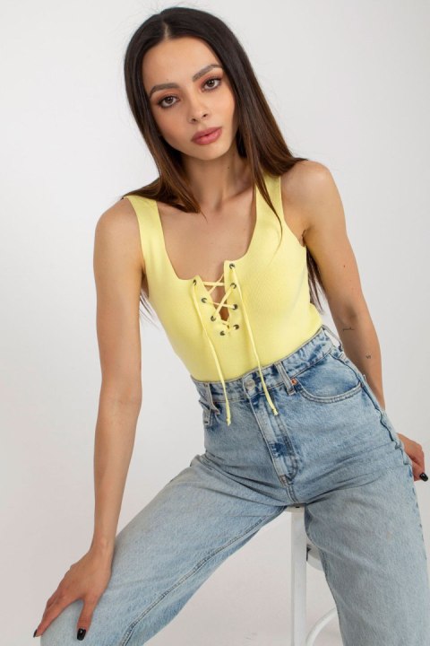 Koszulka Top Model BA-TP-2304.42 Light Yellow - Badu Badu Koszulka Top Model BA-TP-2304.42 Light Yellow - Badu Badu