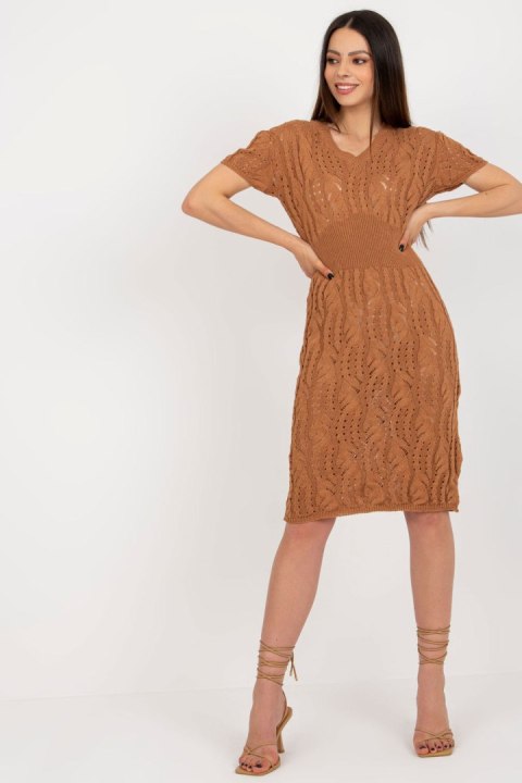 Sukienka Model BA-SK-0506.20P Light Brown - Badu Badu Sukienka Model BA-SK-0506.20P Light Brown - Badu Badu