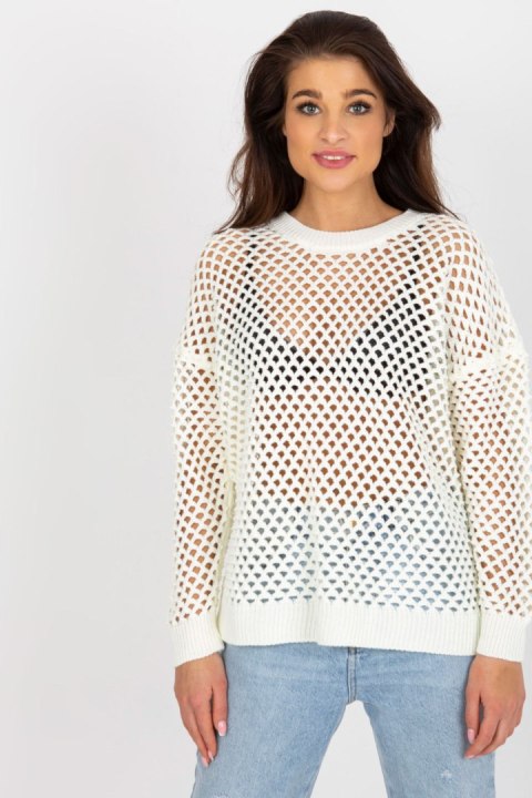 Sweter Damski Model BA-SW-9006.38P Ecru - Badu Badu Sweter Damski Model BA-SW-9006.38P Ecru - Badu Badu
