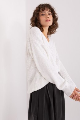 Sweter Damski Model BA-SW-8028.32 Ecru - Badu Badu