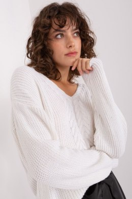 Sweter Damski Model BA-SW-8028.32 Ecru - Badu Badu
