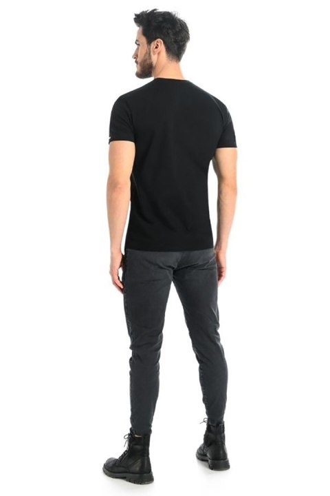 T-shirt Męski Model Luca 1502 Black - Teyli Teyli T-shirt Męski Model Luca 1502 Black - Teyli Teyli