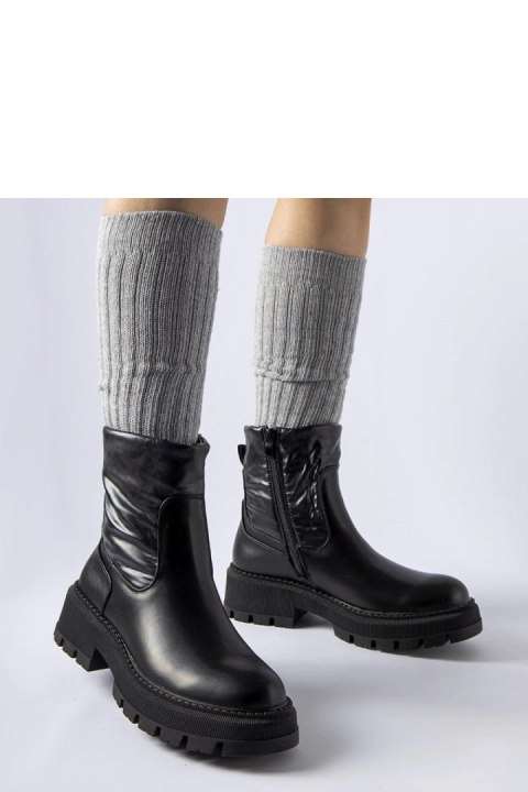 Czarne botki z ozdobną cholewką Garrett - Solea Solea Czarne botki z ozdobną cholewką Garrett - Solea Solea