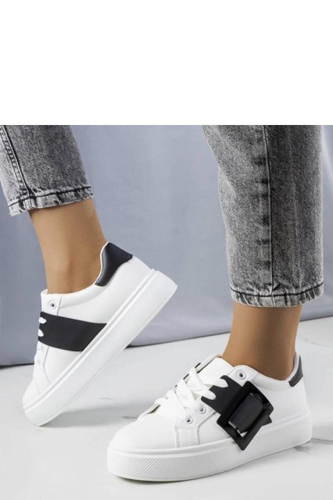 Białe sneakersy zdobione czarną klamerką Toni - Solea Solea Białe sneakersy zdobione czarną klamerką Toni - Solea Solea