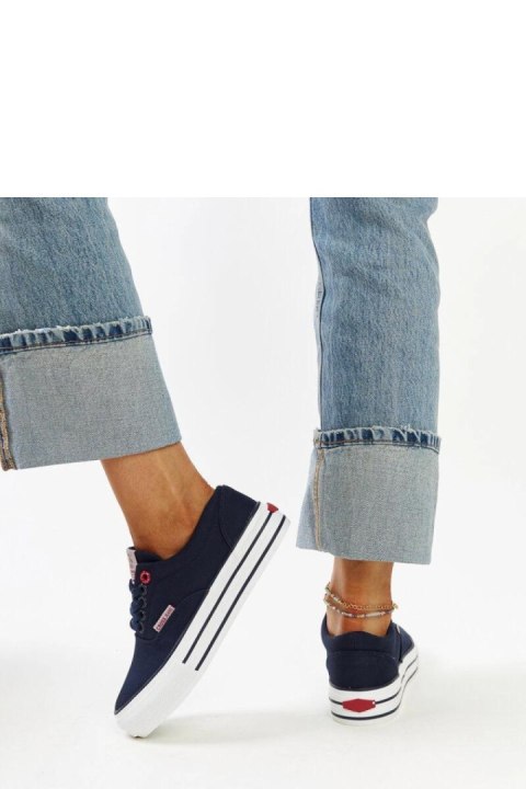 Granatowe damskie trampki na grubej podeszwie CROSS JEANS - Solea Solea Granatowe damskie trampki na grubej podeszwie CROSS JEANS - Solea Solea