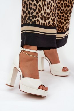 Sandały Model Lomman SQC-165 White - Step in style Step in style