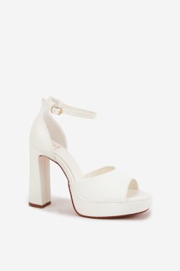 Sandały Model Lomman SQC-165 White - Step in style Step in style