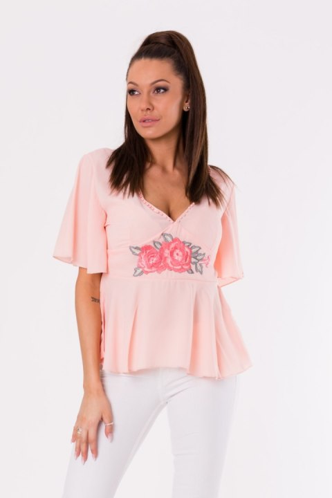 Bluzka Model 17956 Powder Pink - YourNewStyle YourNewStyle Bluzka Model 17956 Powder Pink - YourNewStyle YourNewStyle