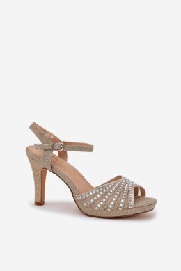 Sandały Model DA MR1038-33 Gold - Step in style Step in style
