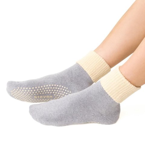 SKARPETY DAMSKIE FROTTE ABS 126 SKARPETY DAMSKIE FROTTE ABS 126