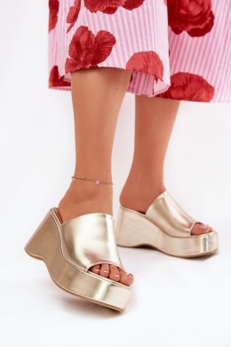 Sandał Klapki Model Kisoffi 8338-305 Gold - Step in style Step in style