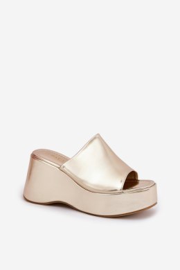 Sandał Klapki Model Kisoffi 8338-305 Gold - Step in style Step in style