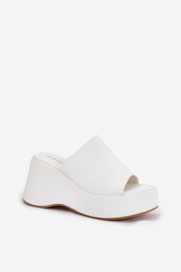 Sandał Klapki Model Kisoffi 8338-305 White - Step in style Step in style