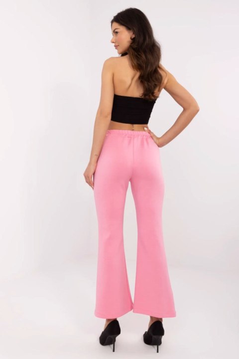Spodnie Dresowe Model DHJ-SP-20518.12 Pink - Italy Moda Italy Moda Spodnie Dresowe Model DHJ-SP-20518.12 Pink - Italy Moda Italy Moda