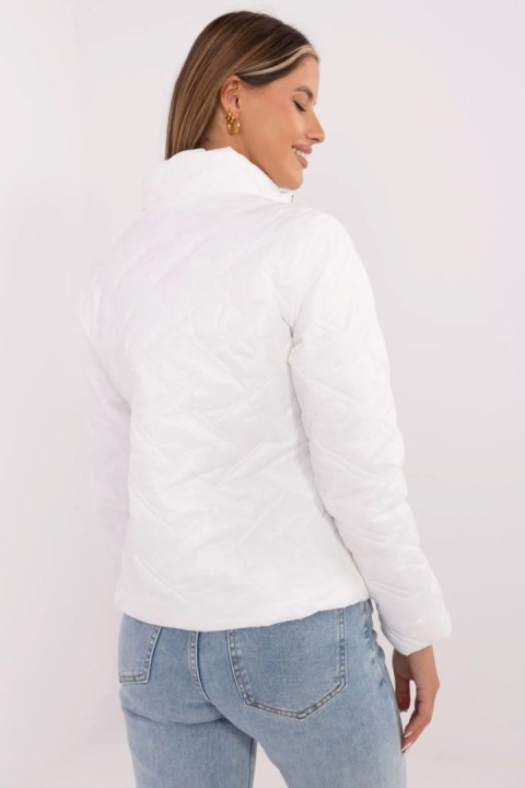 Kurtka Damska Model MI-KR-88625.12 White - Italy Moda Italy Moda Kurtka Damska Model MI-KR-88625.12 White - Italy Moda Italy Moda