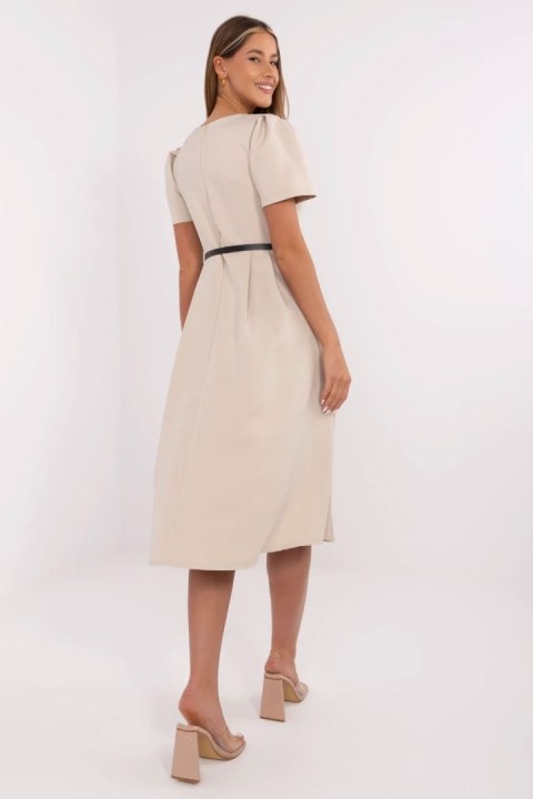 Sukienka Model MI-SK-A2328.41 Beige - Italy Moda Italy Moda Sukienka Model MI-SK-A2328.41 Beige - Italy Moda Italy Moda
