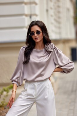 Bluzka Model Giana BEJ BLU0178 Light Beige - Roco Fashion Roco Fashion