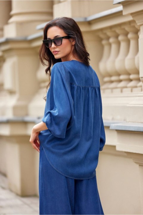 Koszula Damska Model Zaya BLU0212 J06 Navy - Roco Fashion Roco Fashion Koszula Damska Model Zaya BLU0212 J06 Navy - Roco Fashion Roco Fashion