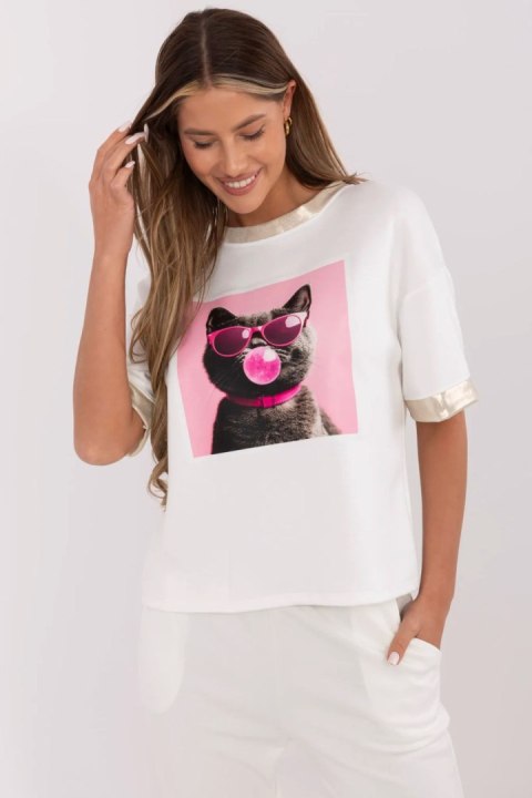 Bluzka Model MI-BZ-M61771.81 Ecru - Italy Moda Italy Moda Bluzka Model MI-BZ-M61771.81 Ecru - Italy Moda Italy Moda