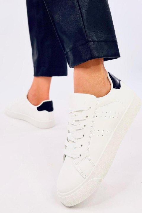 Sneakersy damskie MINAR BLACK - Inello Inello Sneakersy damskie MINAR BLACK - Inello Inello