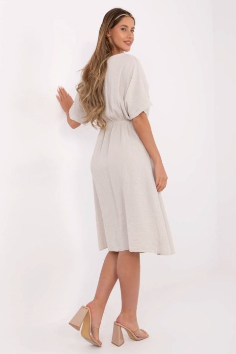 Sukienka Model MI-SK-121008.84 Beige - Italy Moda Italy Moda Sukienka Model MI-SK-121008.84 Beige - Italy Moda Italy Moda