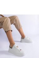 Białe sneakersy na platformie zdobione motylkiem Aranda - Solea Solea Białe sneakersy na platformie zdobione motylkiem Aranda - Solea Solea