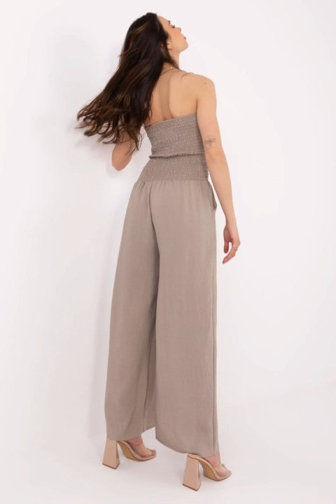 Kombinezon Model MI-KO-271125.80 Dark Beige - Italy Moda Italy Moda Kombinezon Model MI-KO-271125.80 Dark Beige - Italy Moda Italy Moda