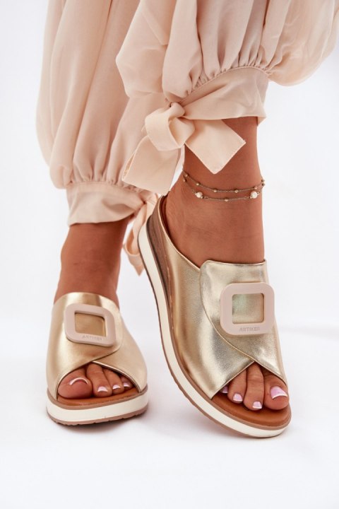 Sandał Klapki Model Artiker 56C2146 Gold - Step in style Step in style Sandał Klapki Model Artiker 56C2146 Gold - Step in style Step in style