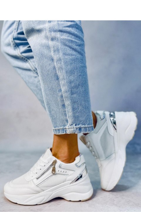 Sneakersy na koturnie MCBRIDE WHITE - Inello Inello Sneakersy na koturnie MCBRIDE WHITE - Inello Inello
