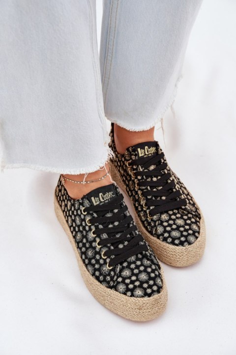 Trampki Model Lee Cooper LCW-25-08-3647L Black - Step in style Step in style Trampki Model Lee Cooper LCW-25-08-3647L Black - Step in style Step in style
