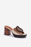Sandał Klapki Model Amuria QQ-221 Dark Beige - Step in style Step in style Sandał Klapki Model Amuria QQ-221 Dark Beige - Step in style Step in style