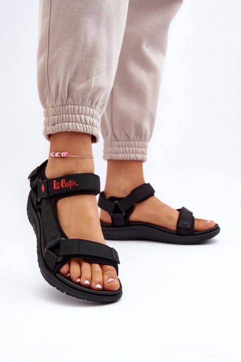 Sandały Model Lee Cooper LCW-24-34-2615 Black - Step in style Step in style Sandały Model Lee Cooper LCW-24-34-2615 Black - Step in style Step in style