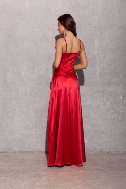 Sukienka Model Salma CZE SUK0462 Red - Roco Fashion Roco Fashion Sukienka Model Salma CZE SUK0462 Red - Roco Fashion Roco Fashion