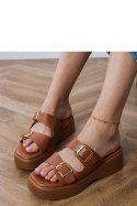 Sandał Klapki Model Wollis YQ77-15 Brown - PRIMO PRIMO Sandał Klapki Model Wollis YQ77-15 Brown - PRIMO PRIMO